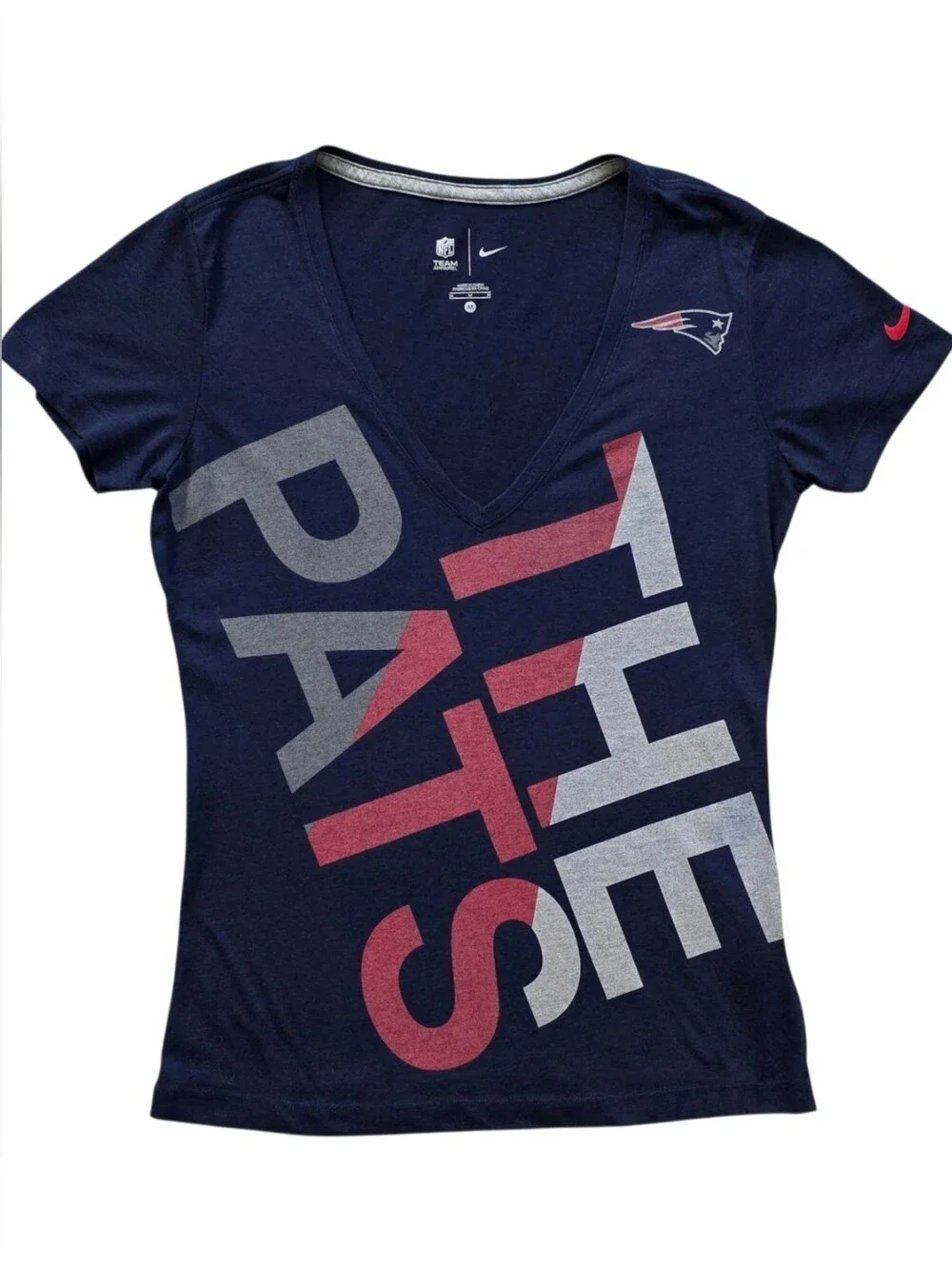 New England Patriots Medium Blue Nike NFL Team Apparel Athletic Tee Shirt
